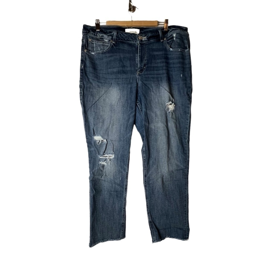 Maurices Women’s Jeans High Rise Distressed Size 20W Stretch Rolled Hem 7/8 28”